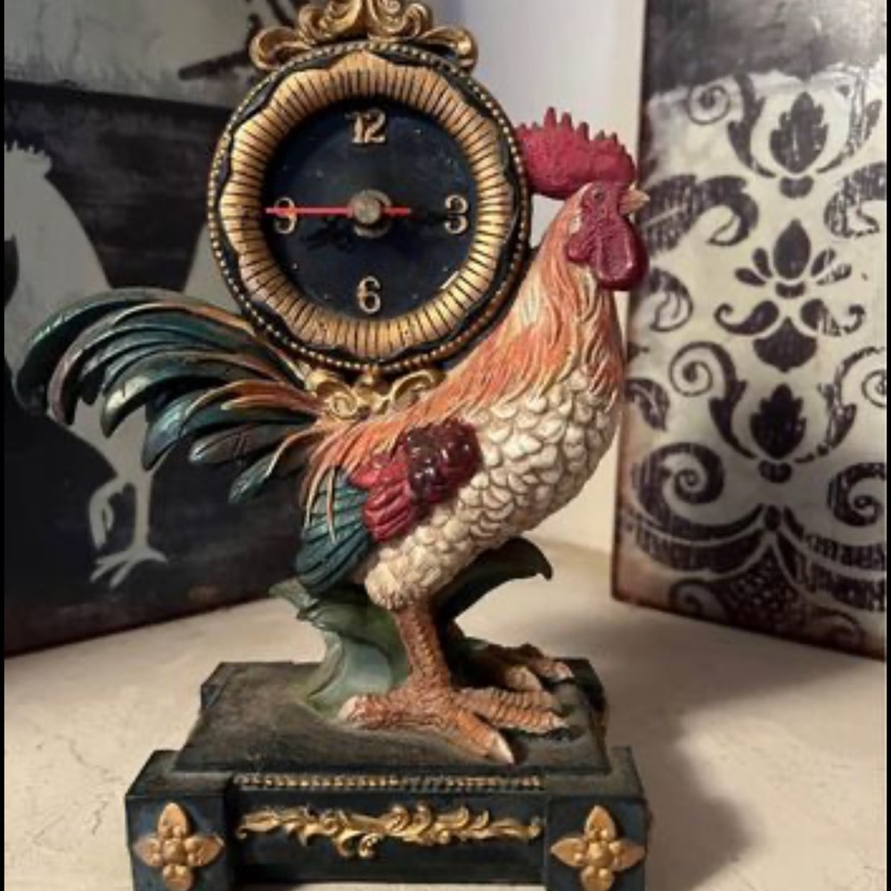 Rooster decor